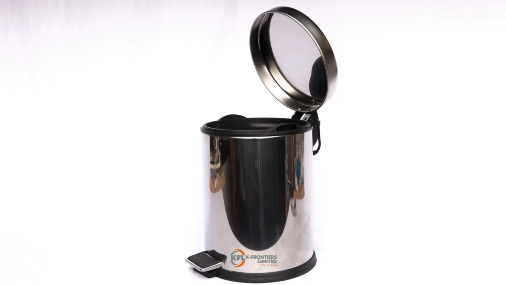 5lt dustbin with pedal chrome0423