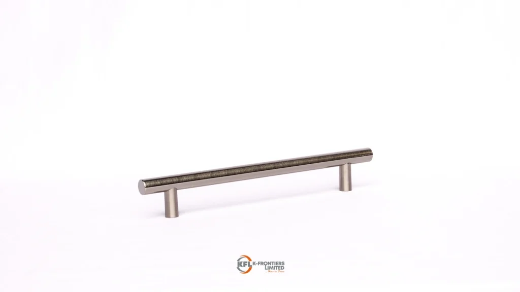 710 160 in cabinet handle0095